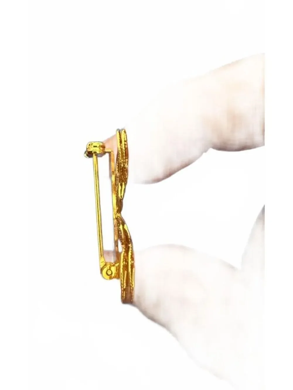 Vintage Napier 1 inch Gold Tone Filigree Butterfly Brooch Pin